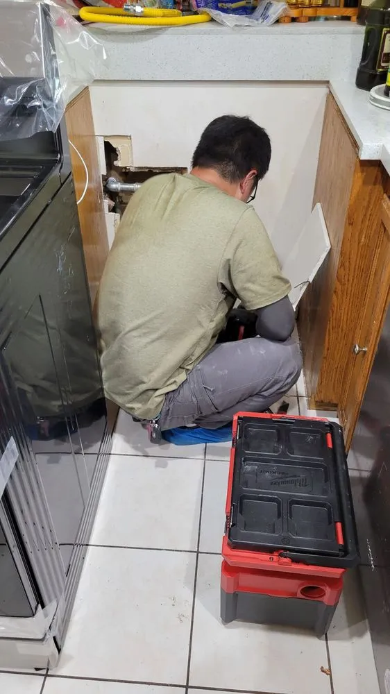Emergency pipe repair in Arcadia, CA by Flow Master Plumber