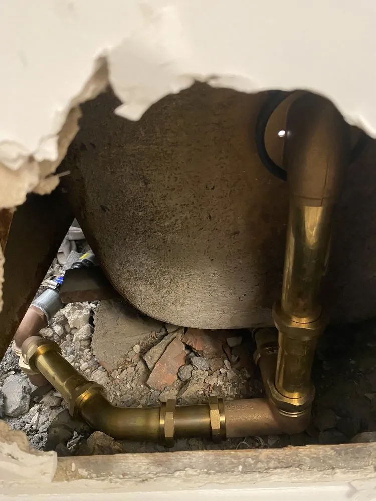 Slide of Flow Master Plumbing & Heating