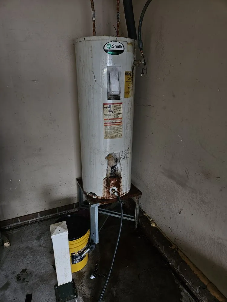 Slide of Flowmaxx Plumbing