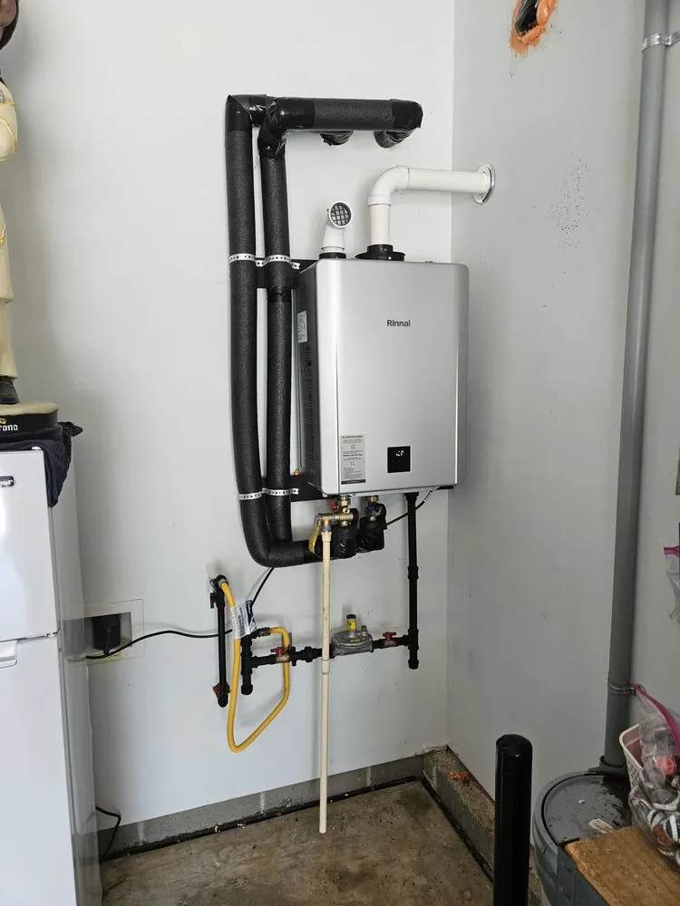 Slide of Flowmaxx Plumbing