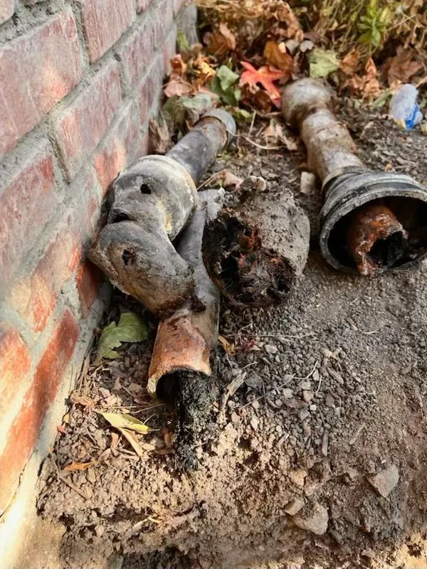 Reliable pipe repair for homes in Oxnard, CA by Flowtech Drains