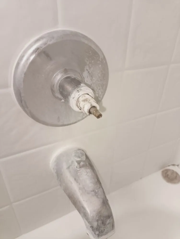 Affordable pipe repair in Paramount, CA by Flush With Success Plumbing