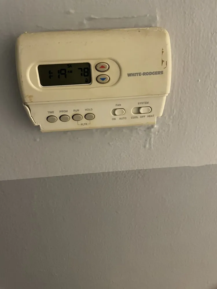 Slide of Fly Maintenance