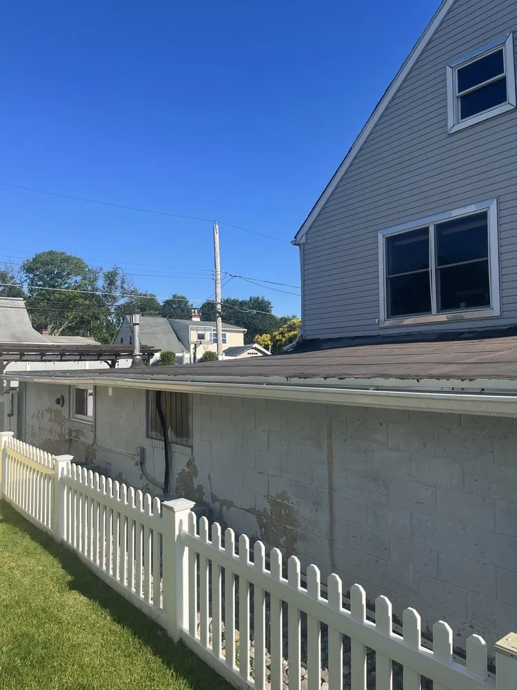 Slide of F&M Contractors