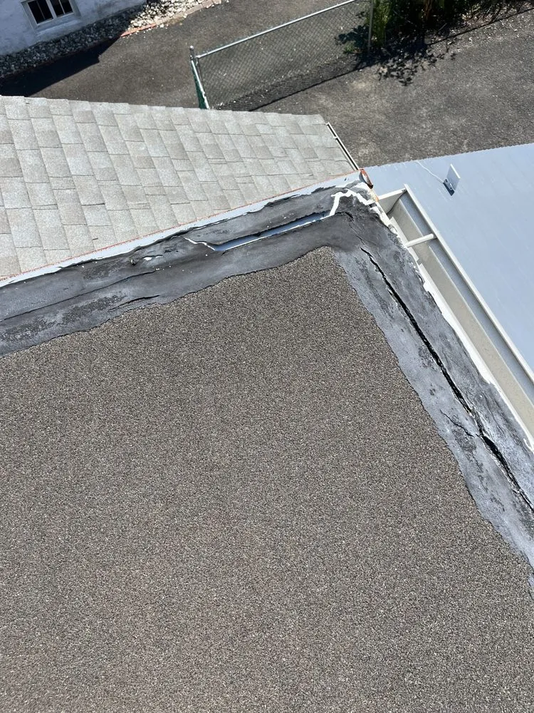 Slide of F&M Contractors