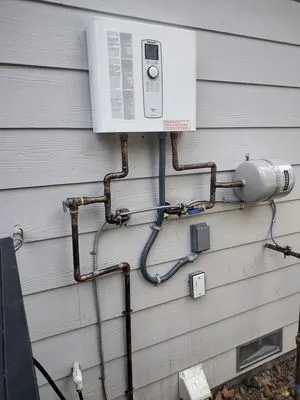 FM Plumbing Mechanical Logo