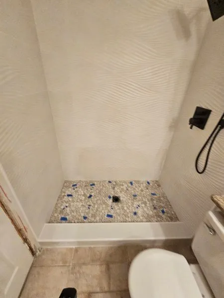 Slide of Fonso Plumber