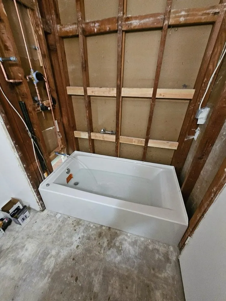 Slide of Fonso Plumber