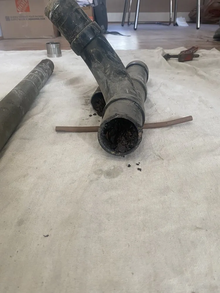 Top-rated plumbing repair for homes in Los Angeles, CA by Ford's Plumbing and Heating