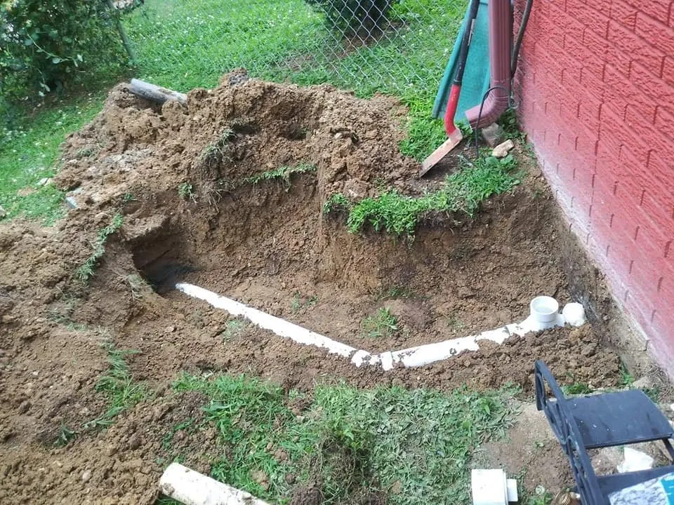 Professional emergency plumbing for homes in Summerville, GA by Forrest plumbing and septic service