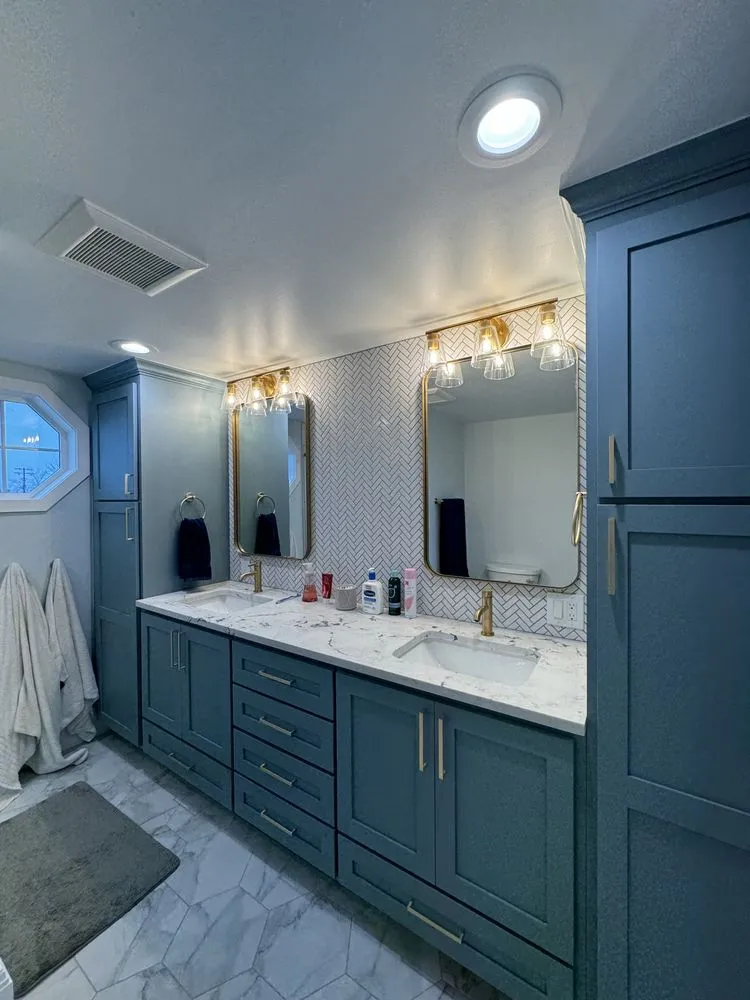 Reliable water heater service experts serving North Royalton, OH - Forte Builders