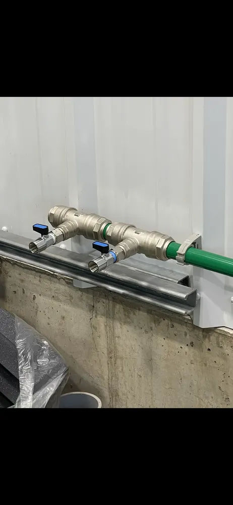 Slide of Four Seasons Mechanical