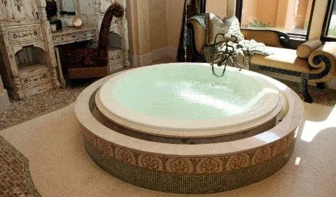 Slide of Four Towns Plumbing