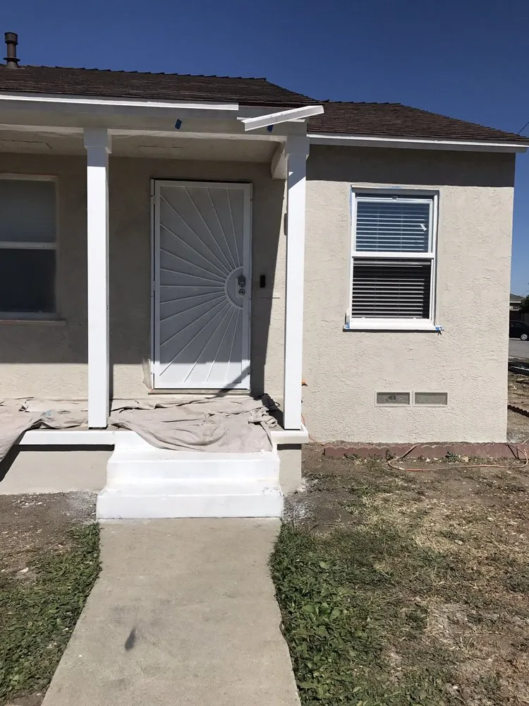 Slide of Fox Renovations