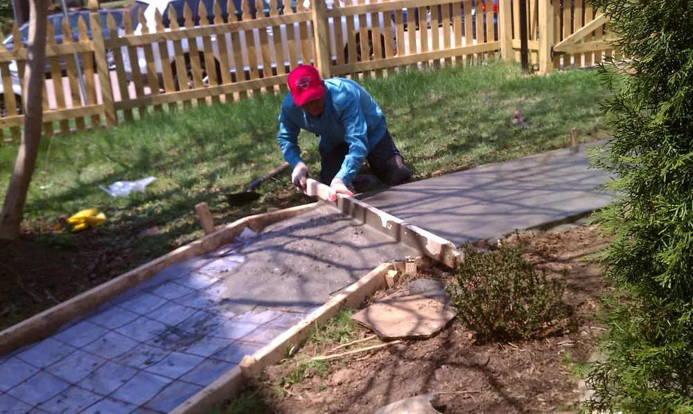 Slide of F&R Construction