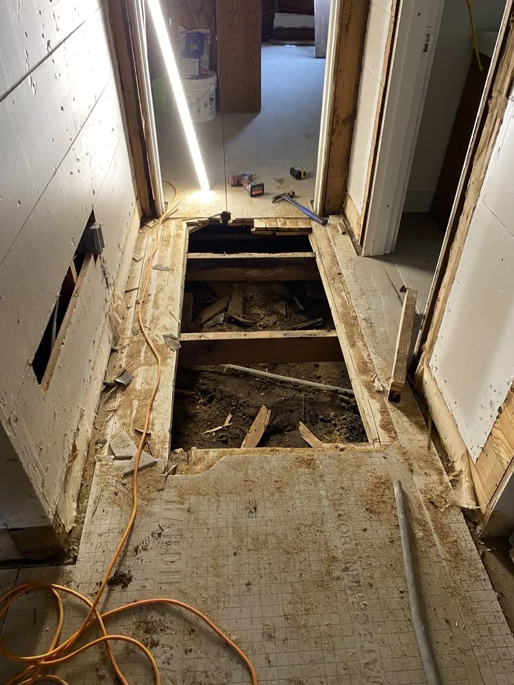 Slide of Francisco's Handyman Services