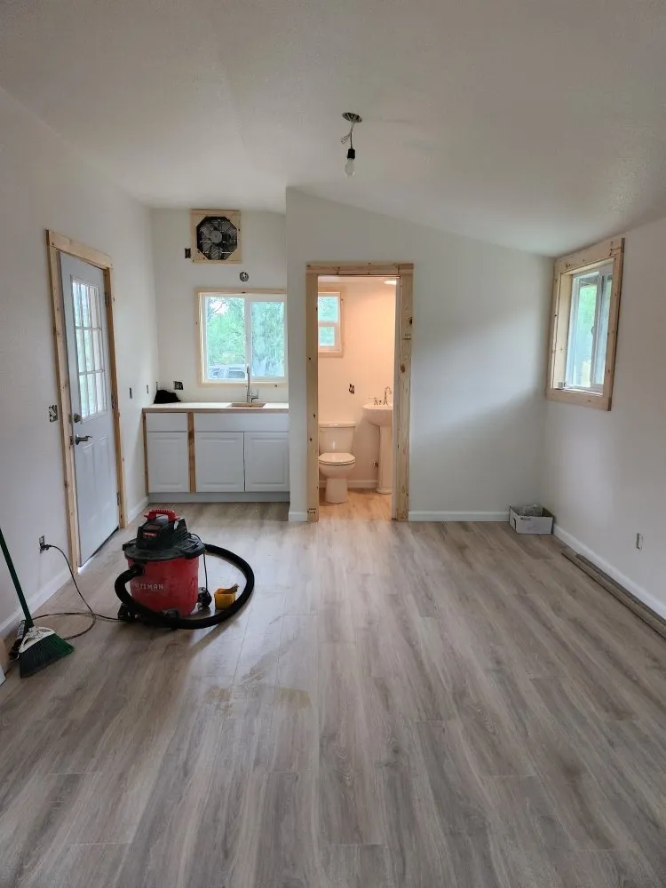 Slide of Frank Bentons Handyman Service