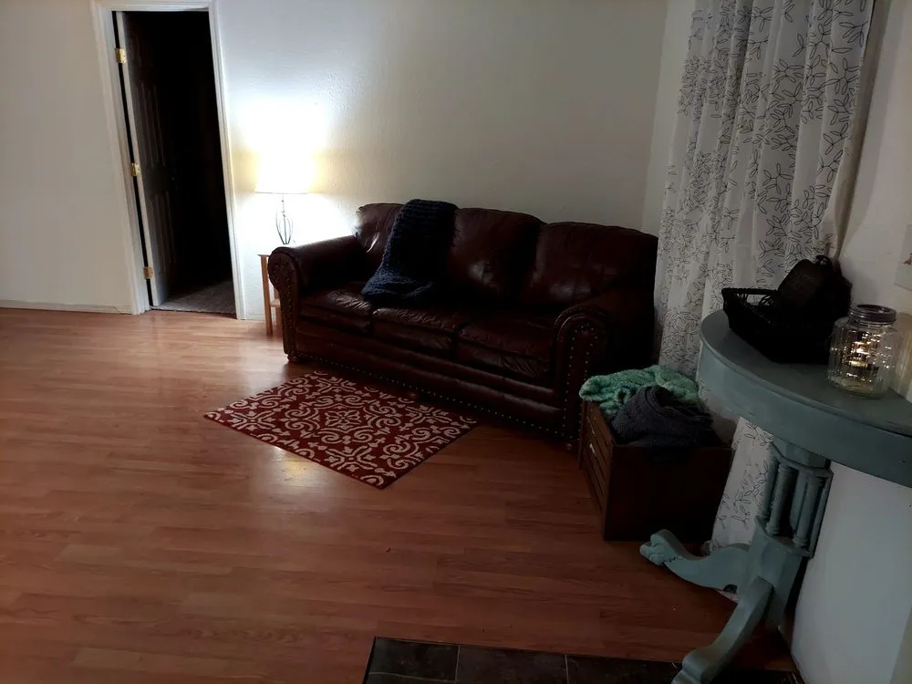 Slide of Frank Bentons Handyman Service