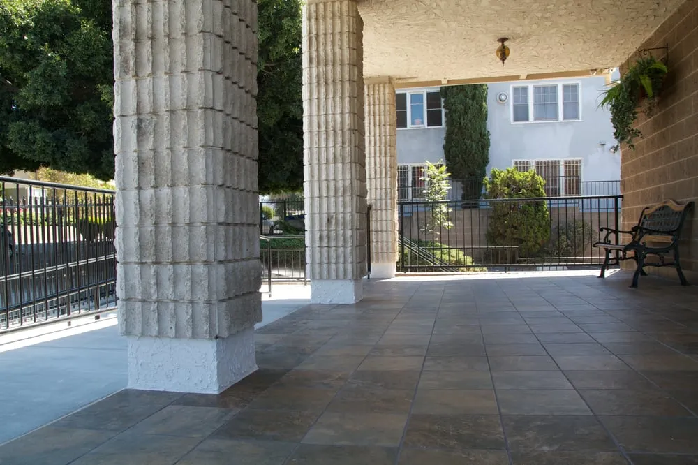 Slide of Frank Londono Construction