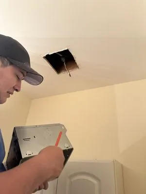 Frank T Handyman Logo