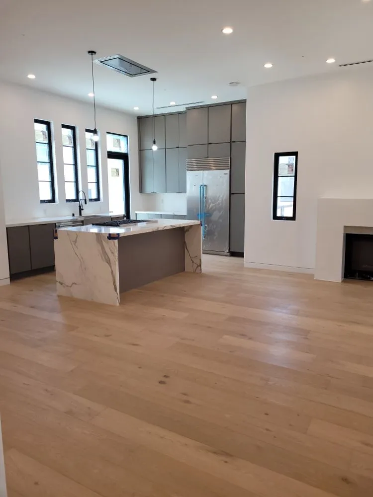 Slide of Frankie the Handyman