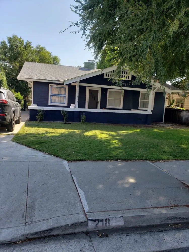 Slide of Frankie the Handyman