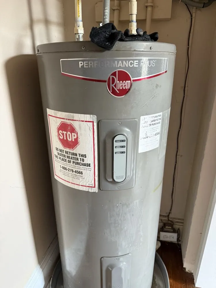 Slide of Frankie The Handyman