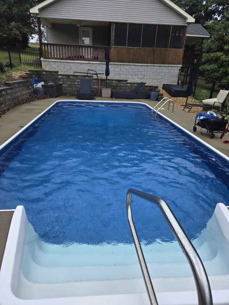 Slide of Frankie's Pool and Spa Services