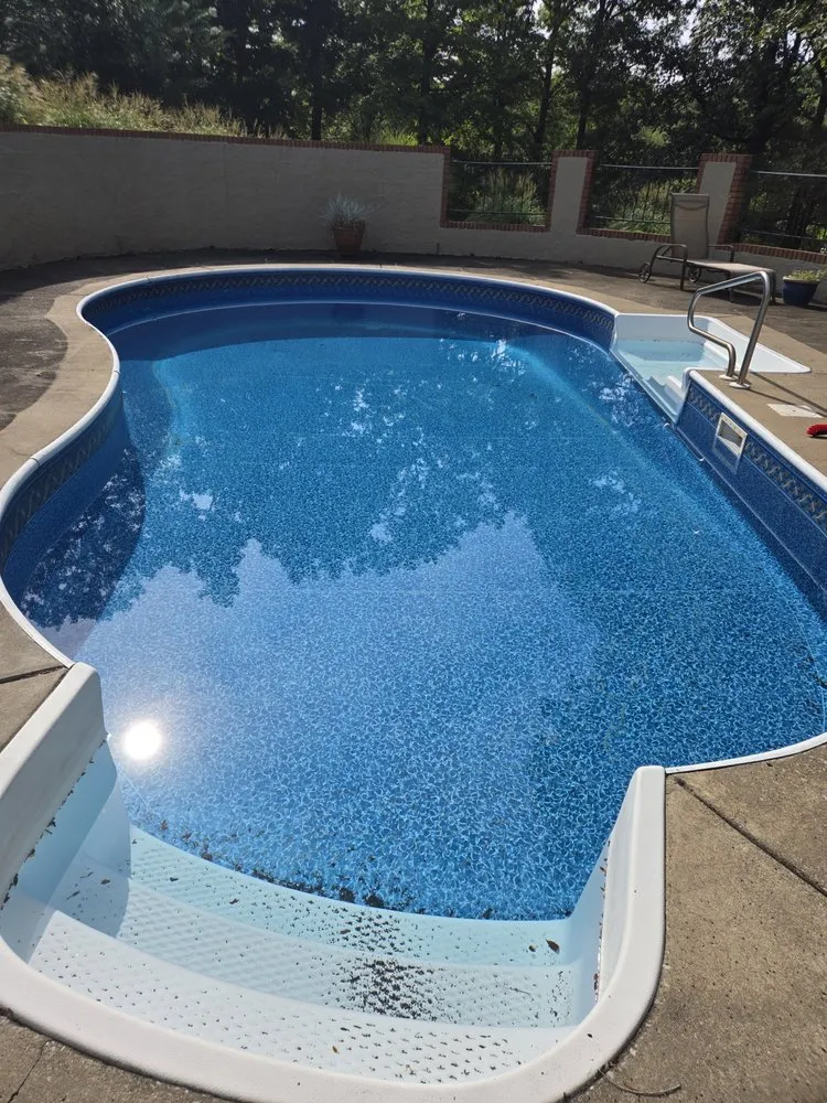 Slide of Frankie's Pool and Spa Services