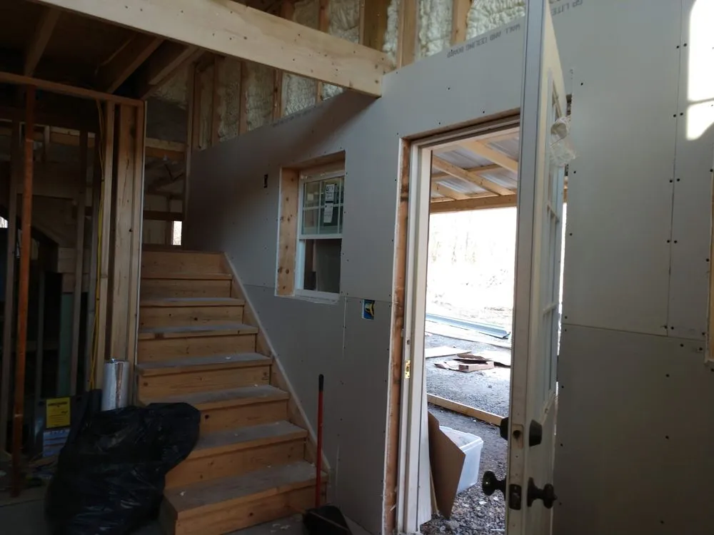 Slide of Frank's Handyman Service