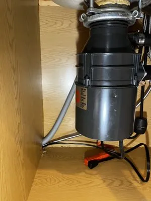 Franks Home Services Logo