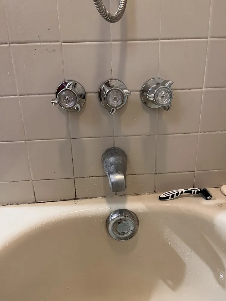 Slide of Fratesi Plumbing