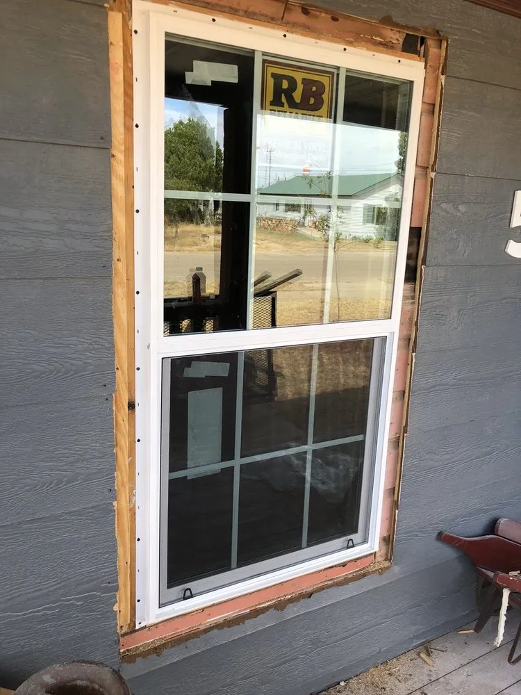 Slide of Fraziers Construction