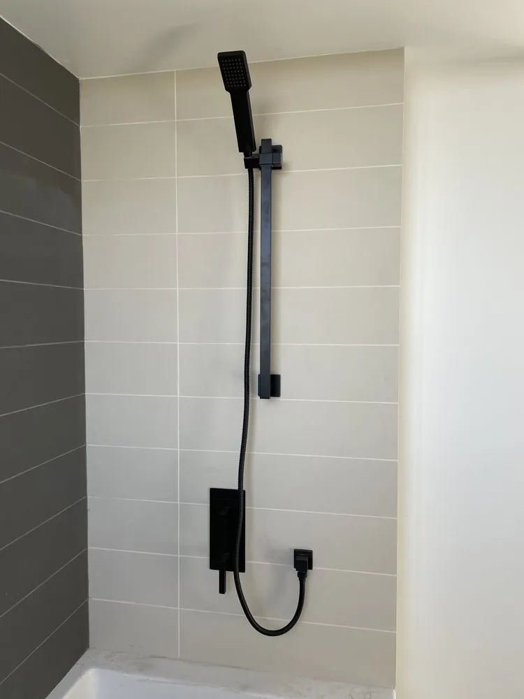 Slide of Frechas Plumbing Services