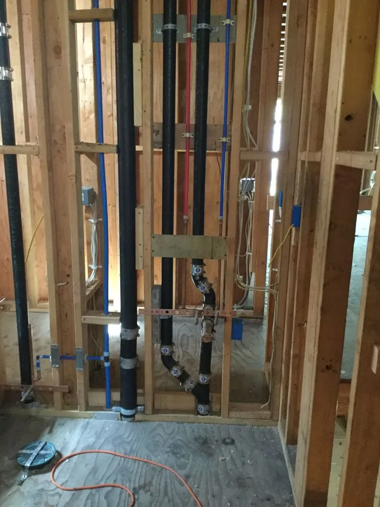 Slide of Freddy Garcia Plumbing