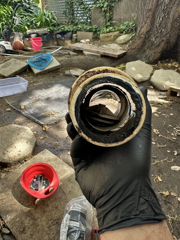 Slide of Free Flo Rooter & Plumbing