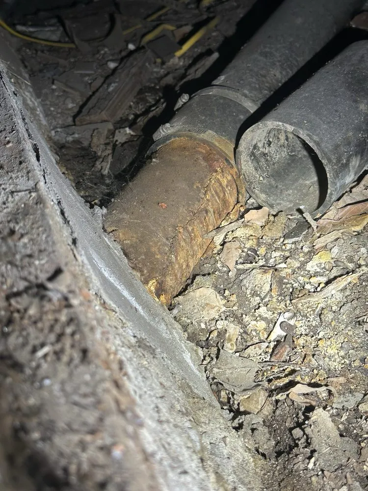 Professional plumbing repair for homes in Simi Valley, CA by Free Flo Rooter & Plumbing