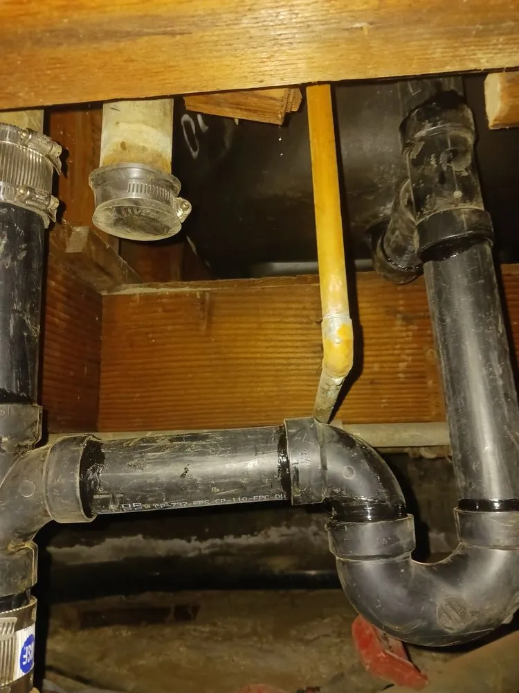 Slide of Free Flo Rooter & Plumbing