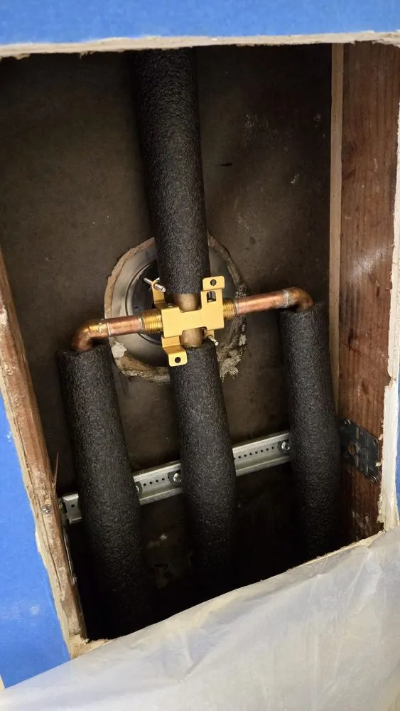 Slide of Free Flo Rooter & Plumbing