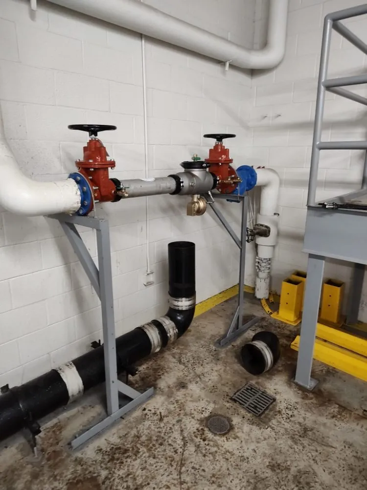 Slide of Freeman Contractor