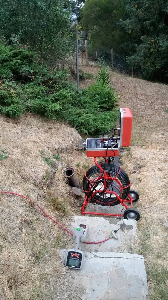 Slide of Friendly Plumbing and Sons