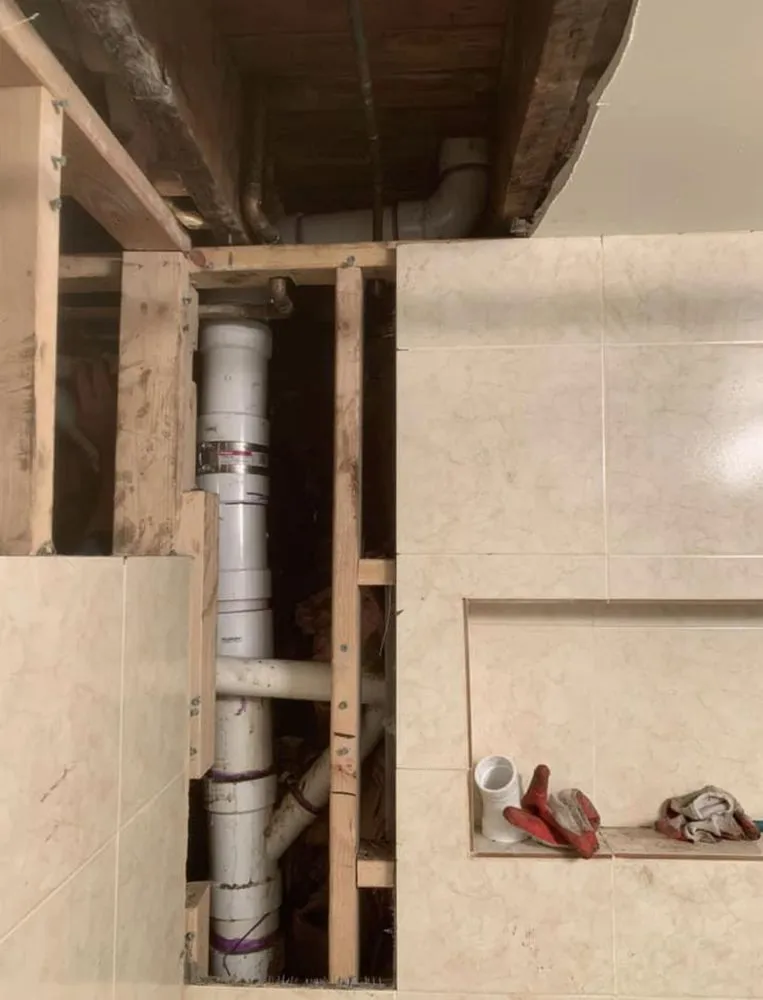 Slide of Friendly Plumbing Heating & Cooling