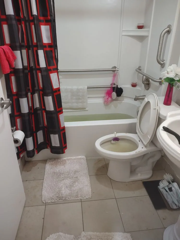 Slide of Frison Maintenance Service