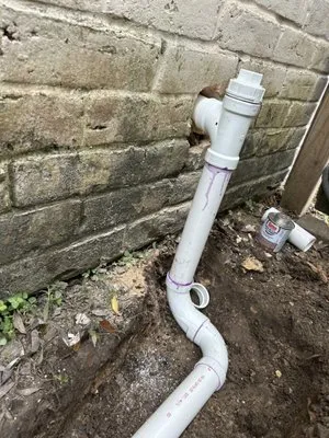 Frost's Plumbing Services Logo