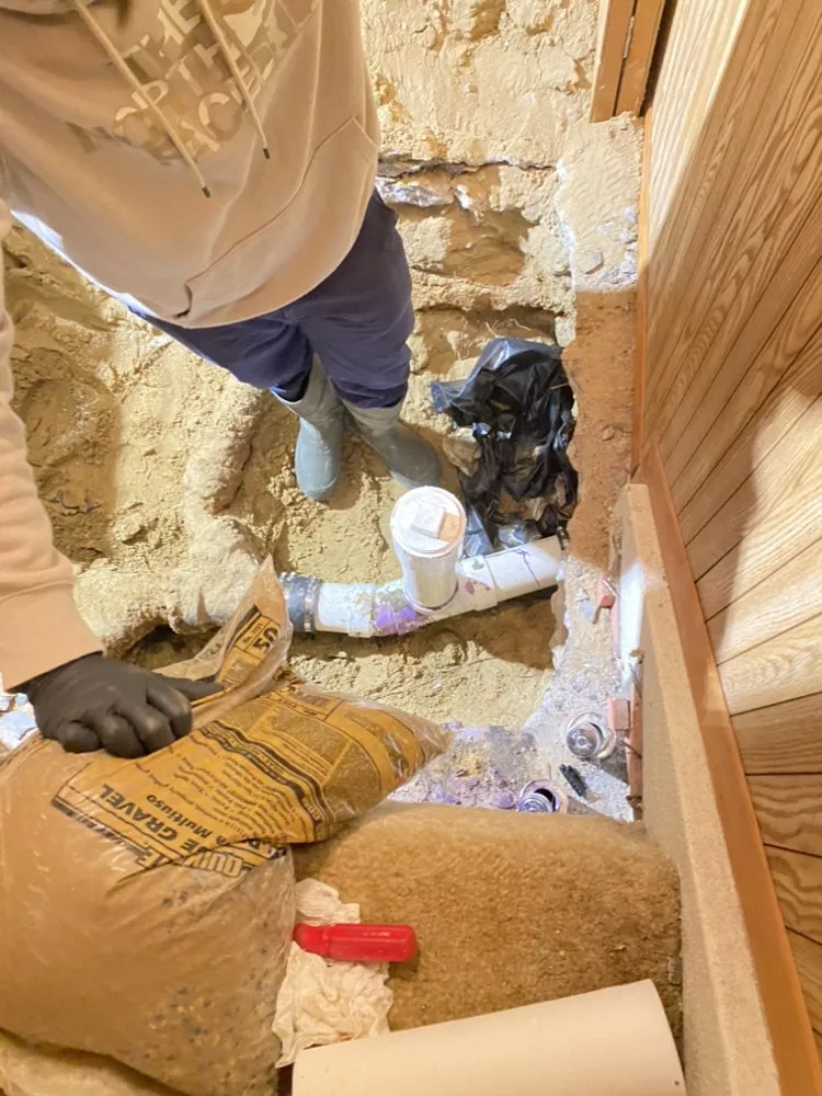 Slide of Fuc’s ya’s plumbing