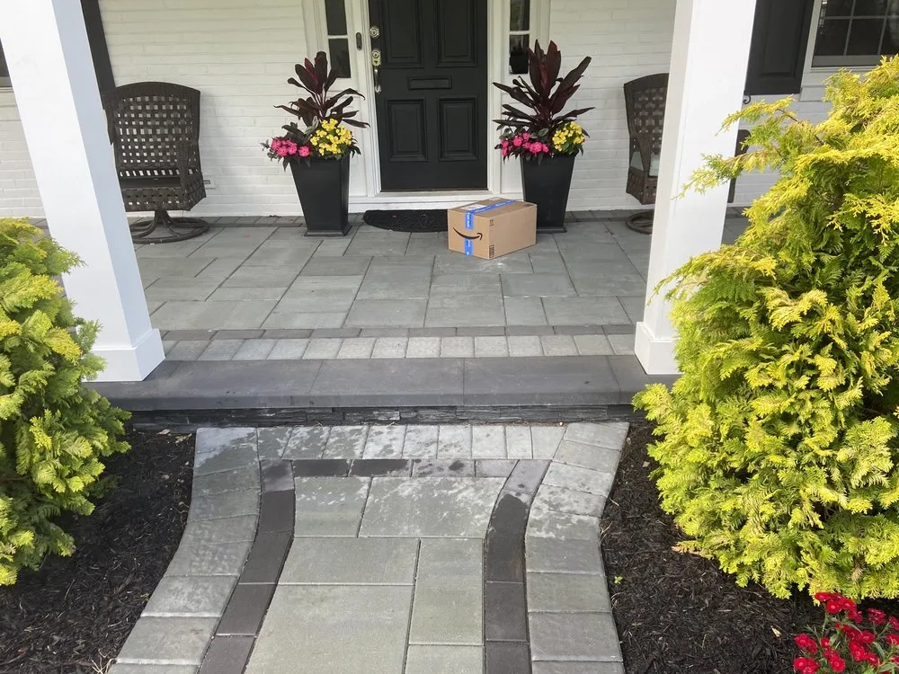 Slide of Fuentes & Son Construction