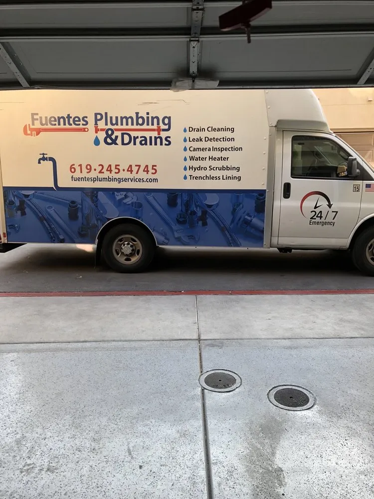 Slide of Fuentes Plumbing & Drain