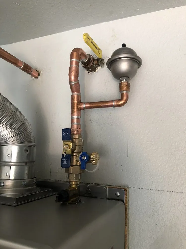 Slide of Fuentes Plumbing & Drain