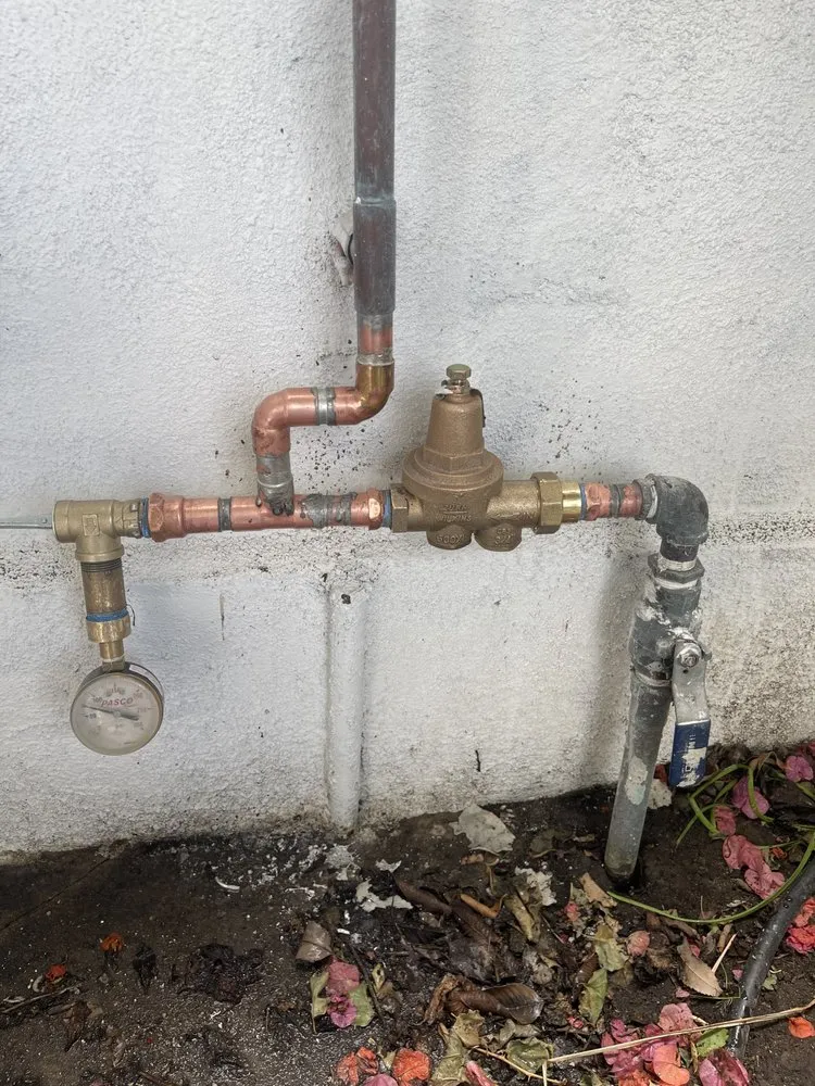 Top-rated pipe repair service in San Fernando Valley, CA - Full House Plumbing