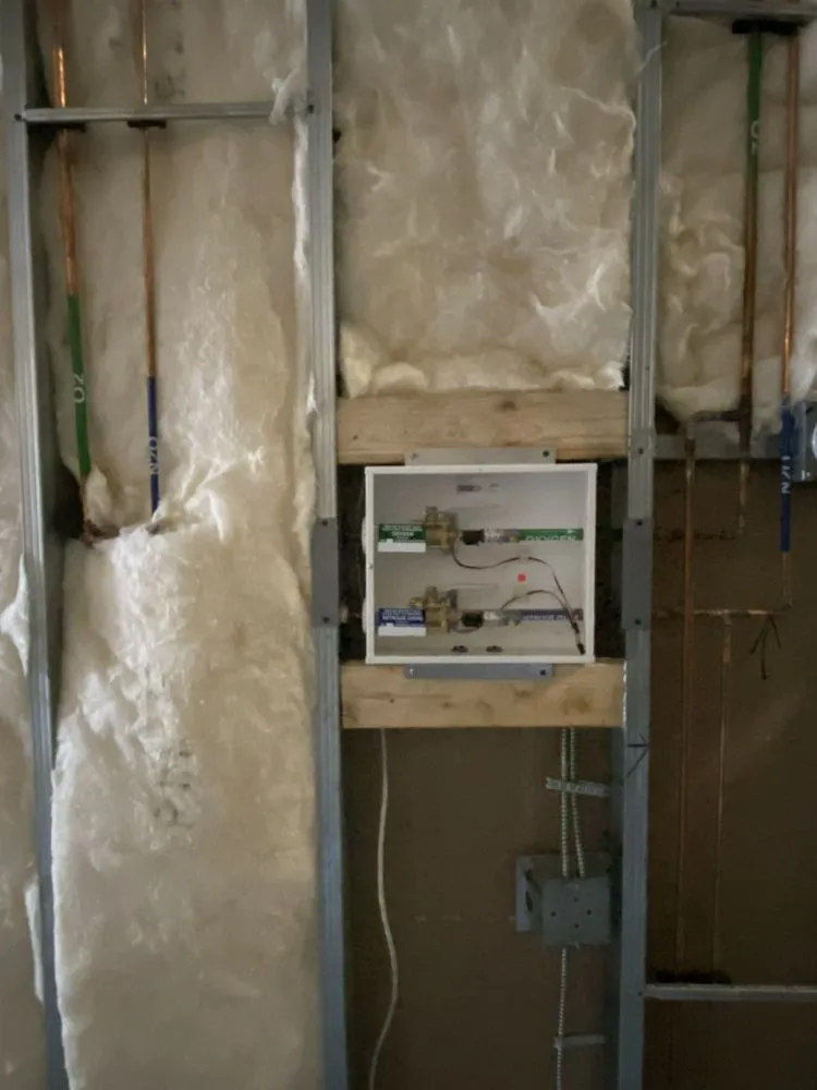 Professional water heater service experts serving Sterling, VA - Fusion Plumbing & Heating